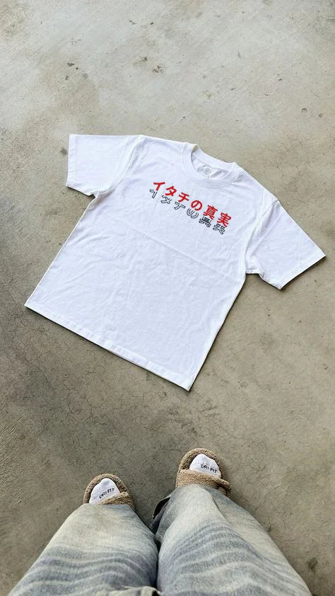 "Itachi Uchiha" Oversized T-shirt